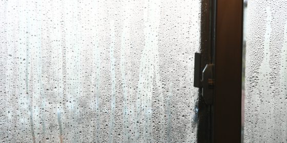 もう窓の結露で悩まない! リフォームですっきり解決