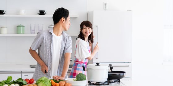 【キッチンのリフォーム】2人で料理しやすいキッチンを作るコツとは