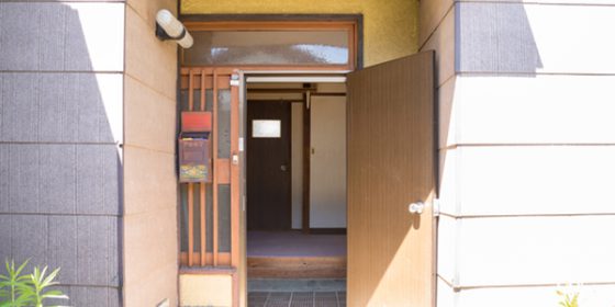 リフォームで玄関ドアを交換するメリットとポイント
