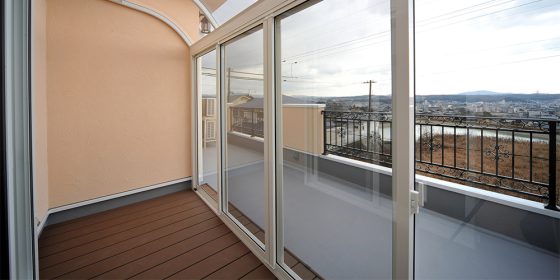 ベランダをサンルームにリフォームする前に確認したいこと